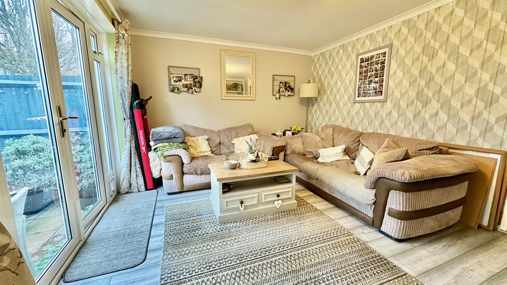 3 bed property in Buckingham Road, St. Leonards-On-Sea